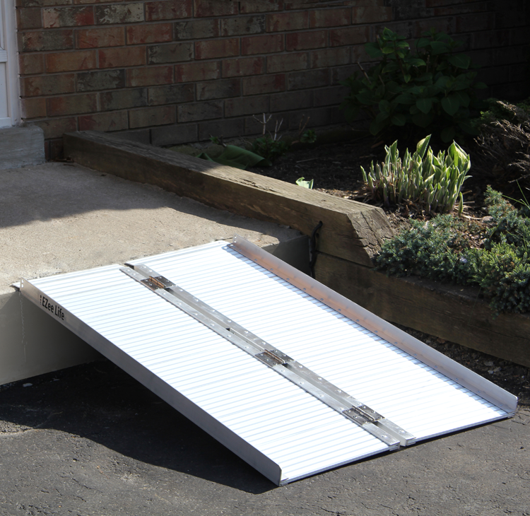 Single Fold Portable Wheelchair Ramps 6 Foot