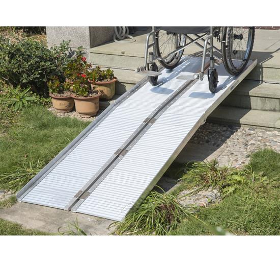 Single-Fold 8-Feet Wheelchair Ramp -97" long Ramp