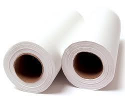 Rouleaux de papier pour appuie-tête lisses 8,5 po x 320 pi (paquet de 24)