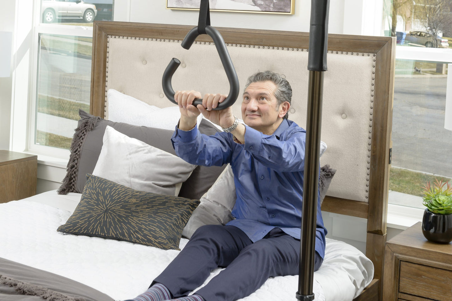 Accessoire de barre d'appui Signature Life Trapeze, compatible avec le poteau Signature Life Sure Stand