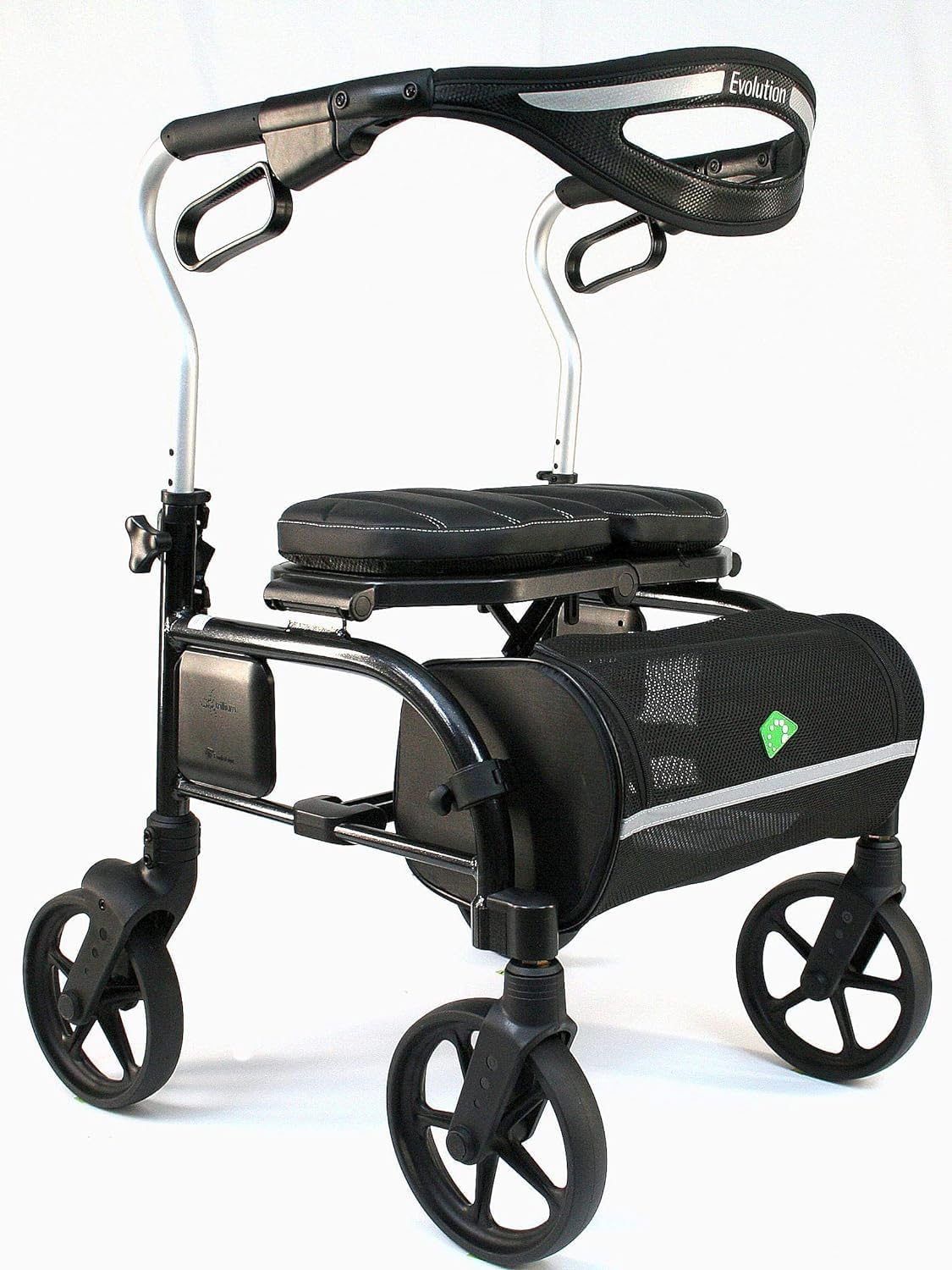 Front profile of the Evolution Trillium, showcasing the extra-wide padded backstrap and the premium quilted seat designed for long-term comfort.